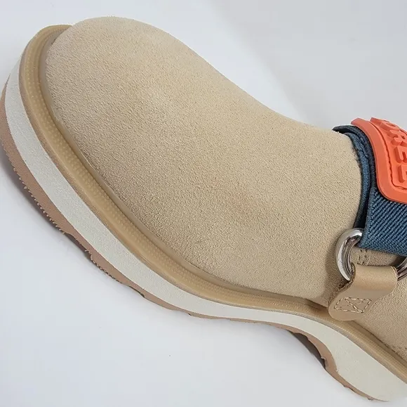 SOREL Hi-Line EQ Chelsea boots women's size 7.5 suede waterproof