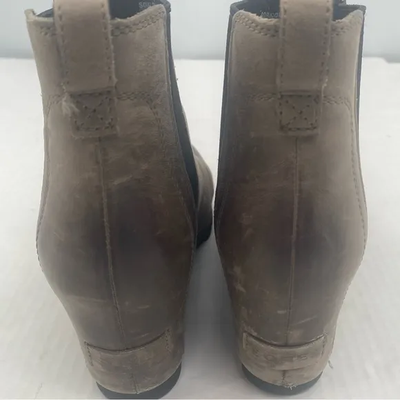 SOREL I Boots Wedge Lea Waterproof Size 9 Tan Black