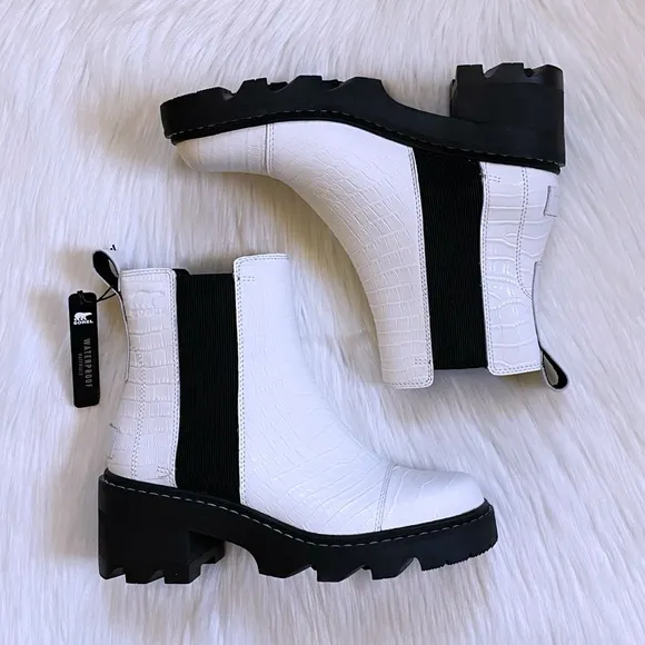 SOREL Joan Now Waterproof Chelsea White Leather Boots