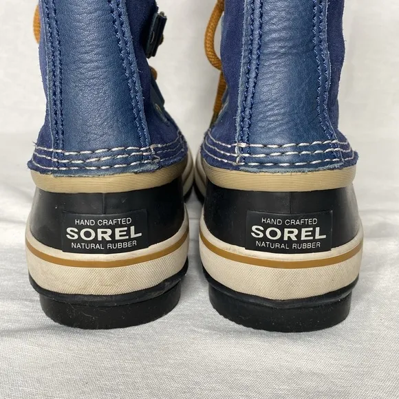 SOREL JOAN OF ARCTIC Collegiate Navy Blue rubber suede lace ups faux Sherpa SZ 6