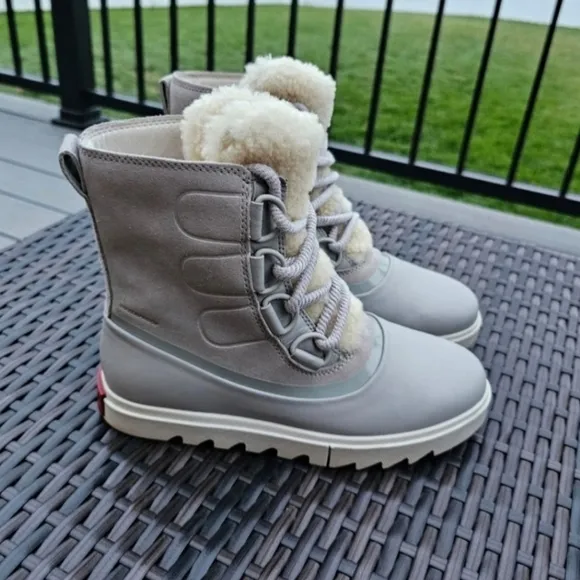 Sorel Joan Of Arctic Next Lite Women's Boots
