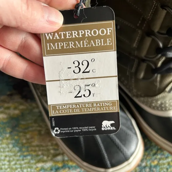 Sorel Joan of Arctic Waterproof Olive Green Winter Boots Size 9 NEW