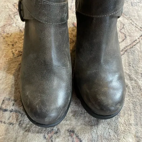 Sorel Joan of Arctic Wedge II Buckle Boots Women's 8.5 Gray Leather Bootie EUC