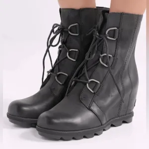 Sorel Joan of Arctic wedge II waterproof leather Black Wedge Boots Sz-8.5. N