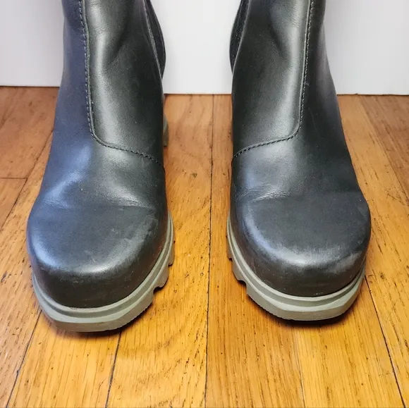 SOREL Joan of Arctic Wedge III Chelsea Boots