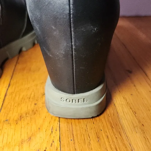 SOREL Joan of Arctic Wedge III Chelsea Boots