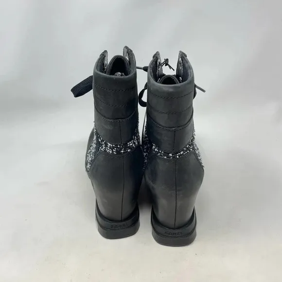Sorel Joan of Arctic Wedge III Lexie Boot in Black Leather Speckle Fabric