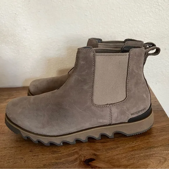 SOREL Kezar Chelsea Waterproof Men's Boots Size 9