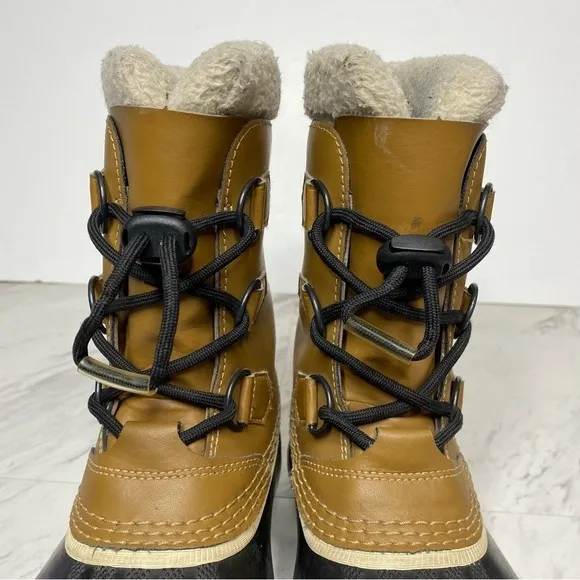 Sorel Lace Up Black Leather Youth Duck Boot 2