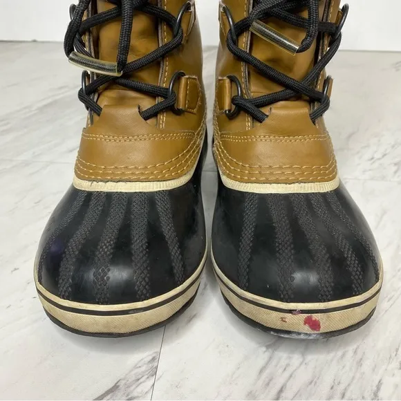 Sorel Lace Up Black Leather Youth Duck Boot 2