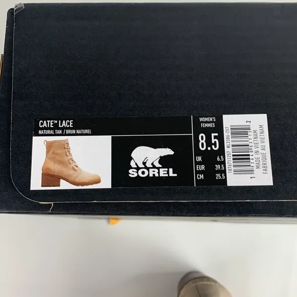 Sorel Leather Waterproof  Heeled Boots Creme Beige Size 8.5 Lace up New NWT