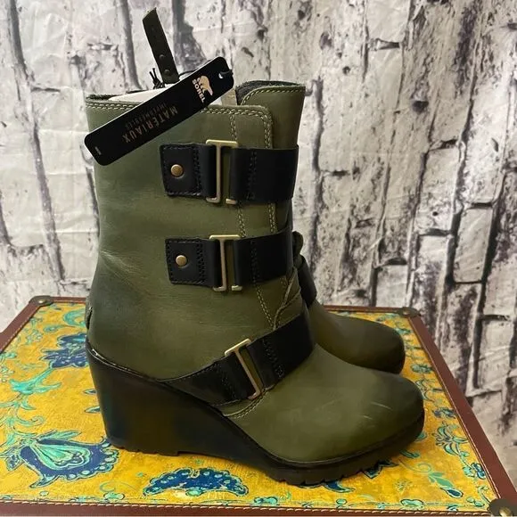 Sorel Leather Waterproof Wedge Heel After Hours Boots Size 7.5 NEW