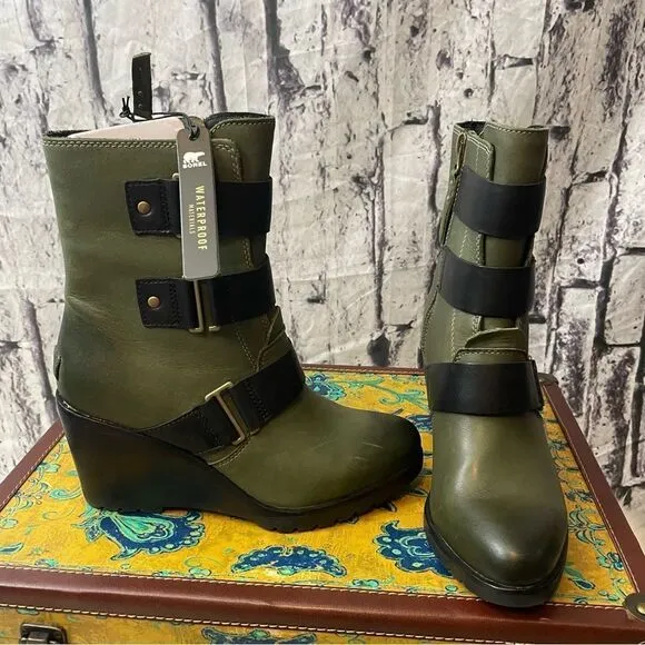 Sorel Leather Waterproof Wedge Heel After Hours Boots Size 7.5 NEW