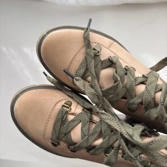 Sorel Lennox Hiker lace up boots in camel Sz 7