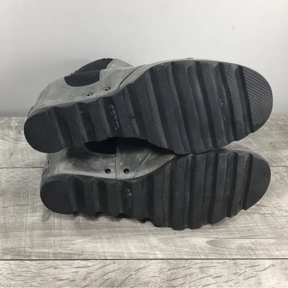 Sorel NL2704 Gray Leather Lea Joan of Arctic Chelsea Snow Womens Boots Size 8.5