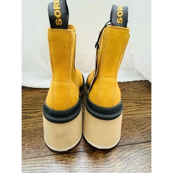 SOREL NWT Hi-LinE Heel Platform Chelsea Ankle Suede Boots