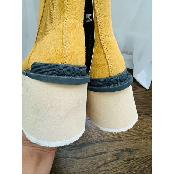 SOREL NWT Hi-LinE Heel Platform Chelsea Ankle Suede Boots