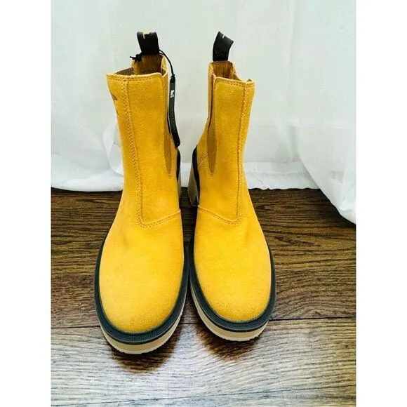 SOREL NWT Hi-LinE Heel Platform Chelsea Ankle Suede Boots