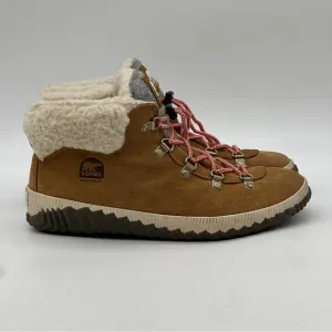 Sorel Out N About Conquest Waterproof Boots. Size 7