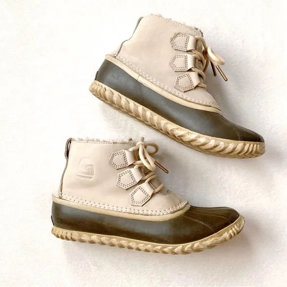 SOREL Out N’ About Lux Sherpa Lined Waterproof Boots