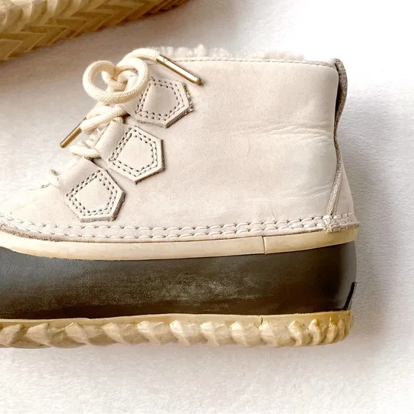 SOREL Out N’ About Lux Sherpa Lined Waterproof Boots