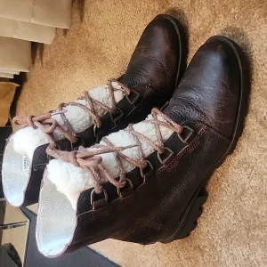 Sorel Phoenix Leather Burro  Sherpa Waterproof Boots