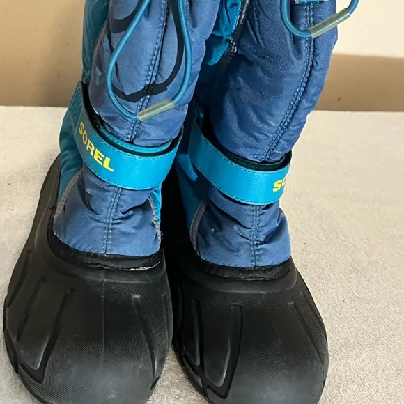 Sorel Prairie Teal Snow Boots Sz Youth 6