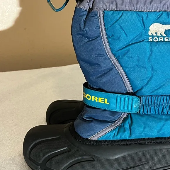 Sorel Prairie Teal Snow Boots Sz Youth 6