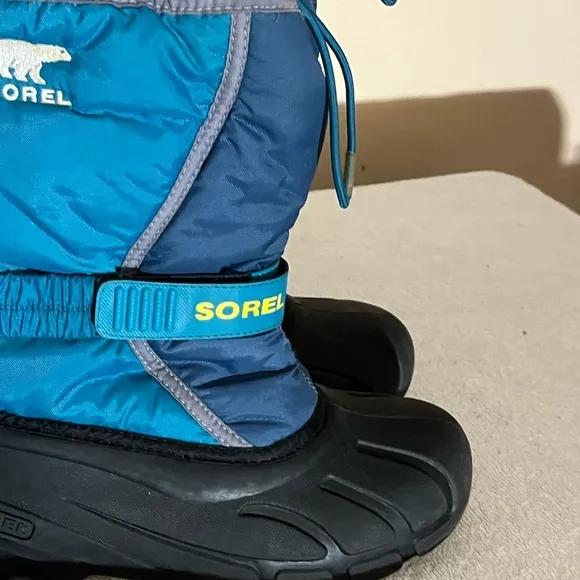 Sorel Prairie Teal Snow Boots Sz Youth 6