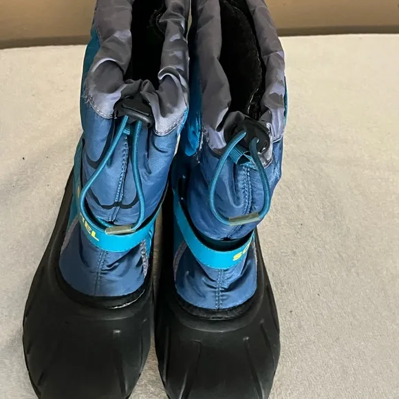 Sorel Prairie Teal Snow Boots Sz Youth 6