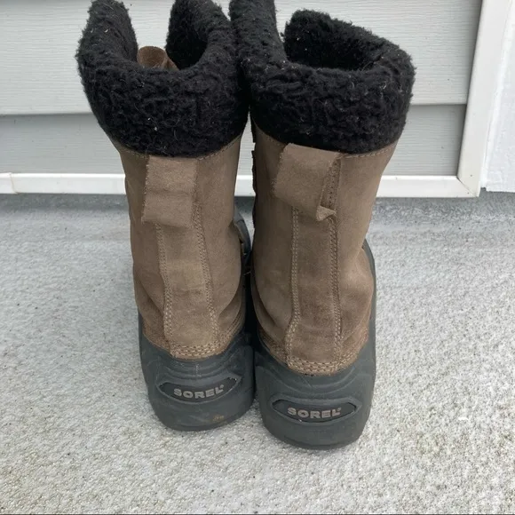 Sorel Snow Boots Men’s LM1149-255 Size 9