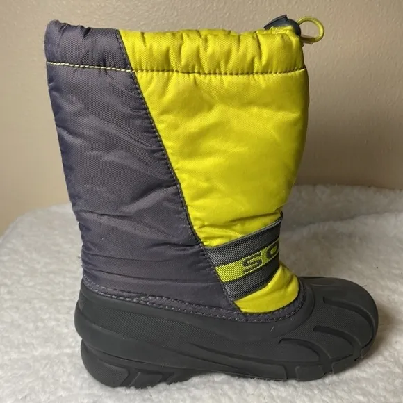 SOREL Snow Boots Size 1