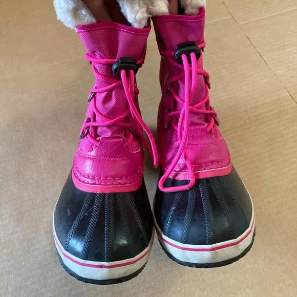 Sorel Snow Boots size 5