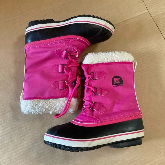 Sorel Snow Boots size 5