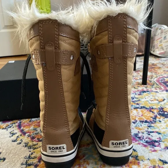 Sorel snow boots