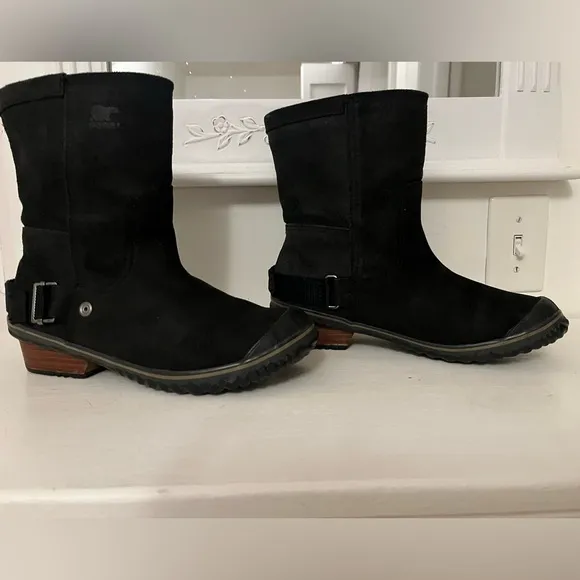 Sorel Suede Boots