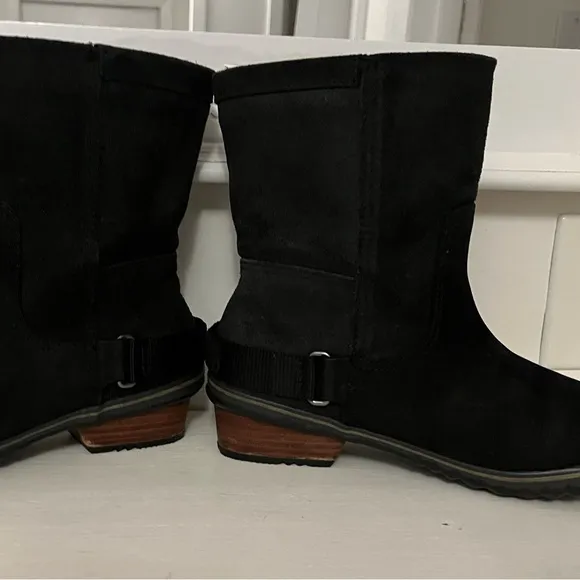 Sorel Suede Boots