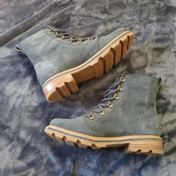 Sorel suede Lennox Waterproof lace up womans boots, size 8.5