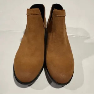 Sorel Tan Ankle Boots with Suede Finish
