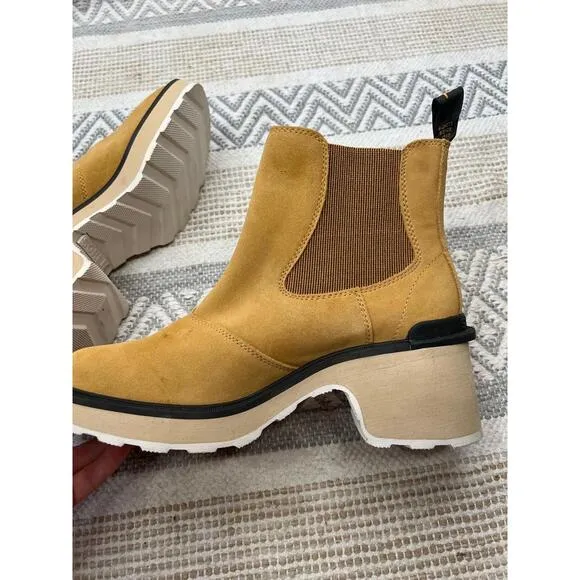 Sorel Tan Hiline Chelsea Boots Chunky Heel Elastic Panels Pull Tab Size 10.5