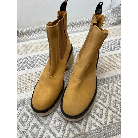 Sorel Tan Hiline Chelsea Boots Chunky Heel Elastic Panels Pull Tab Size 10.5