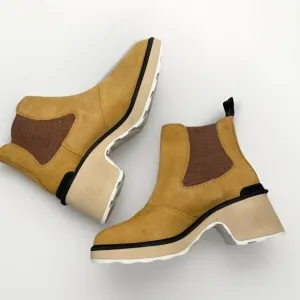 Sorel Tan Hiline Chelsea Boots Chunky Heel Elastic Panels Pull Tab Size 10.5