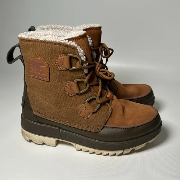Sorel Tivoli IV Waterproof Winter Boots - sz 9