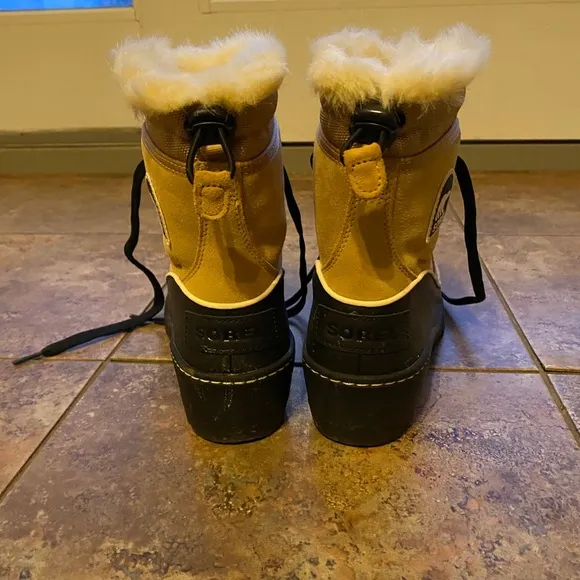 Sorel Tivoli lll boots