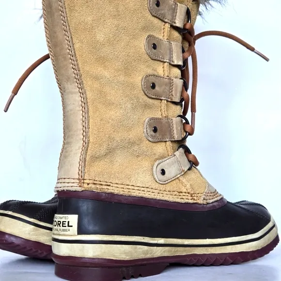 Sorel waterproof boots size 7