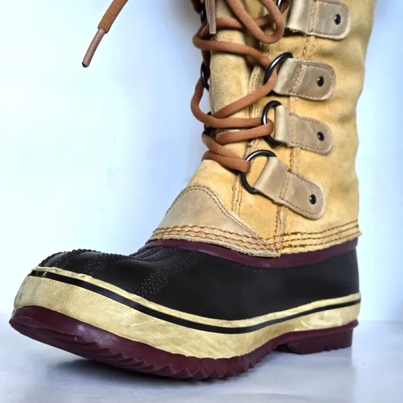 Sorel waterproof boots size 7