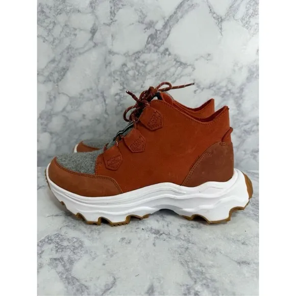 Sorel Women’s Boots sz 7.5 Waterproof Suede Hiking Kinetic NEW #K908