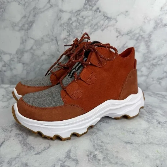 Sorel Women’s Boots sz 7.5 Waterproof Suede Hiking Kinetic NEW #K908