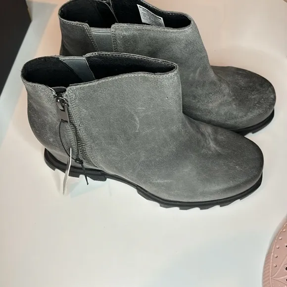 Sorel Women's Extended Joan of Arctic Wedge III Zip Wide Boots 10.5 NWT