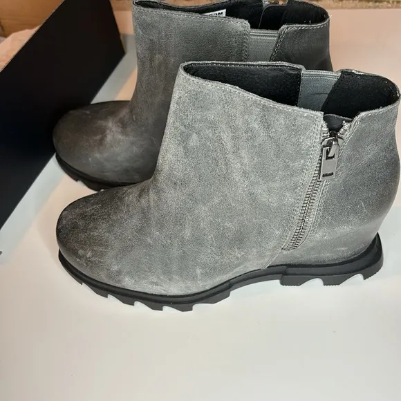 Sorel Women's Extended Joan of Arctic Wedge III Zip Wide Boots 10.5 NWT